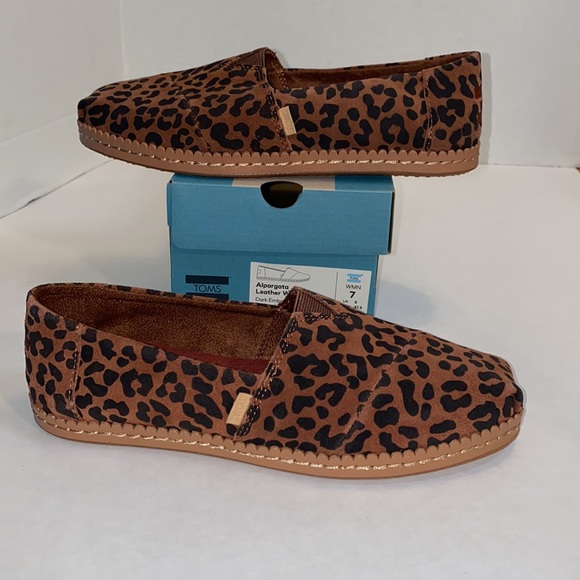 NEW Toms leather wrap brown leopard suede - Picture 2 of 9